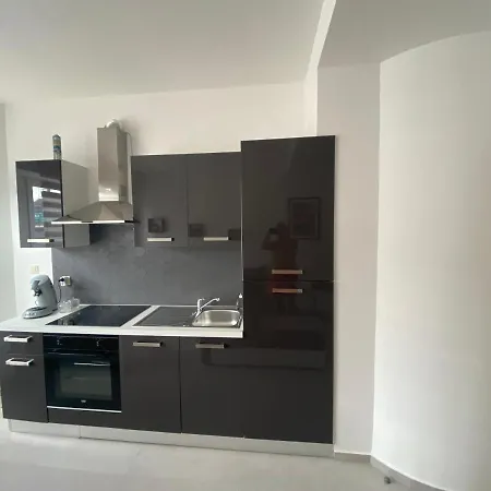 1-C Superbe Appartement Tres Calme Et Bien Decore Charleroi Exterior photo
